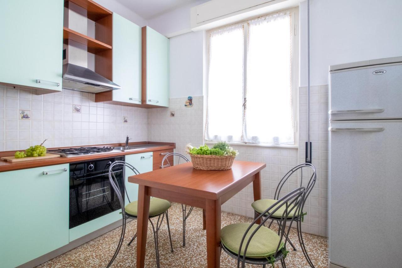 Sea Mint Apartment Рапалло Екстер'єр фото